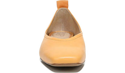 Franco Sarto Franco Ailee Flat Cantaloupe Leather